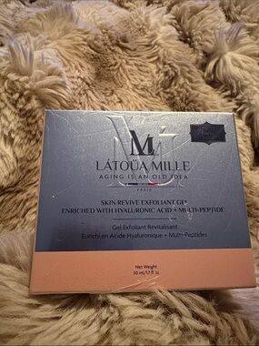 L'ATOUA MILLE Skin Revive Exfoliant Gel - 50 ml
